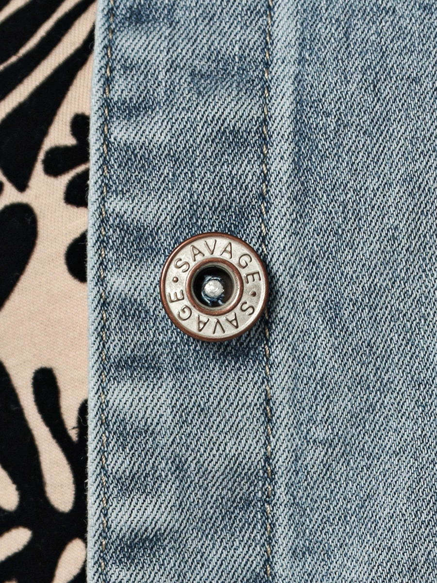 Короткий джинсовый жакет в винтажном стиле